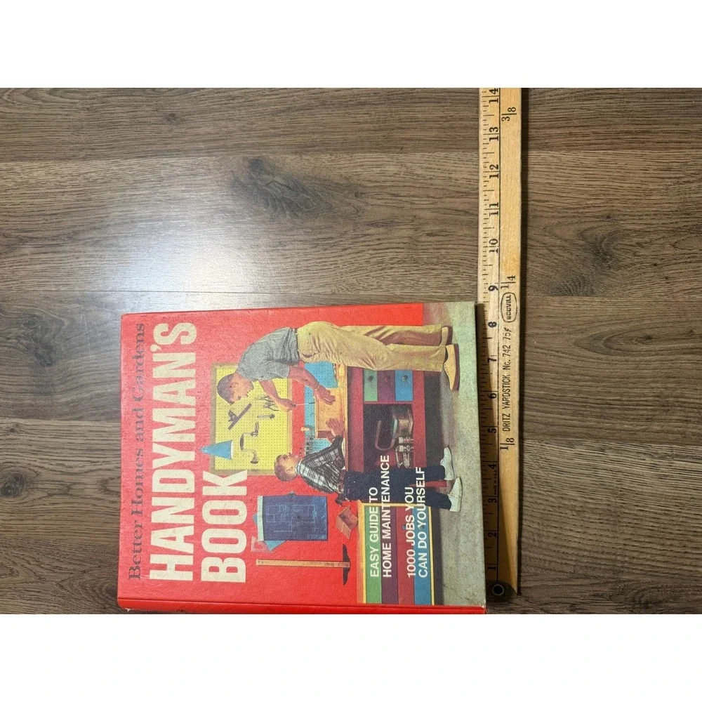 Better Homes and Gardens Handyman's Book Vintage Ring Binder Red DIY Manual Good